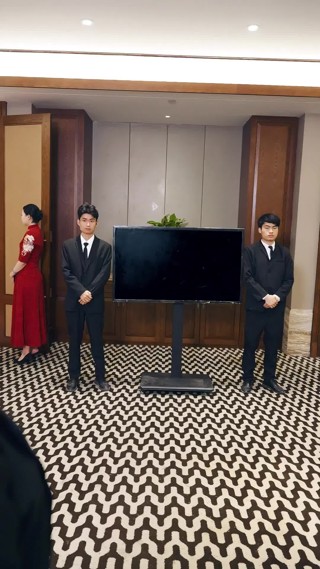 Episode 9