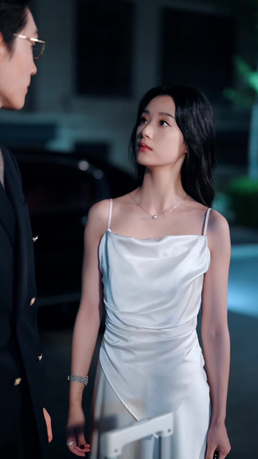 화 25