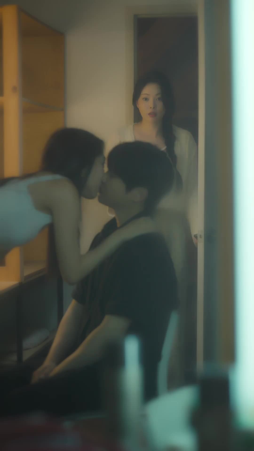 화 25