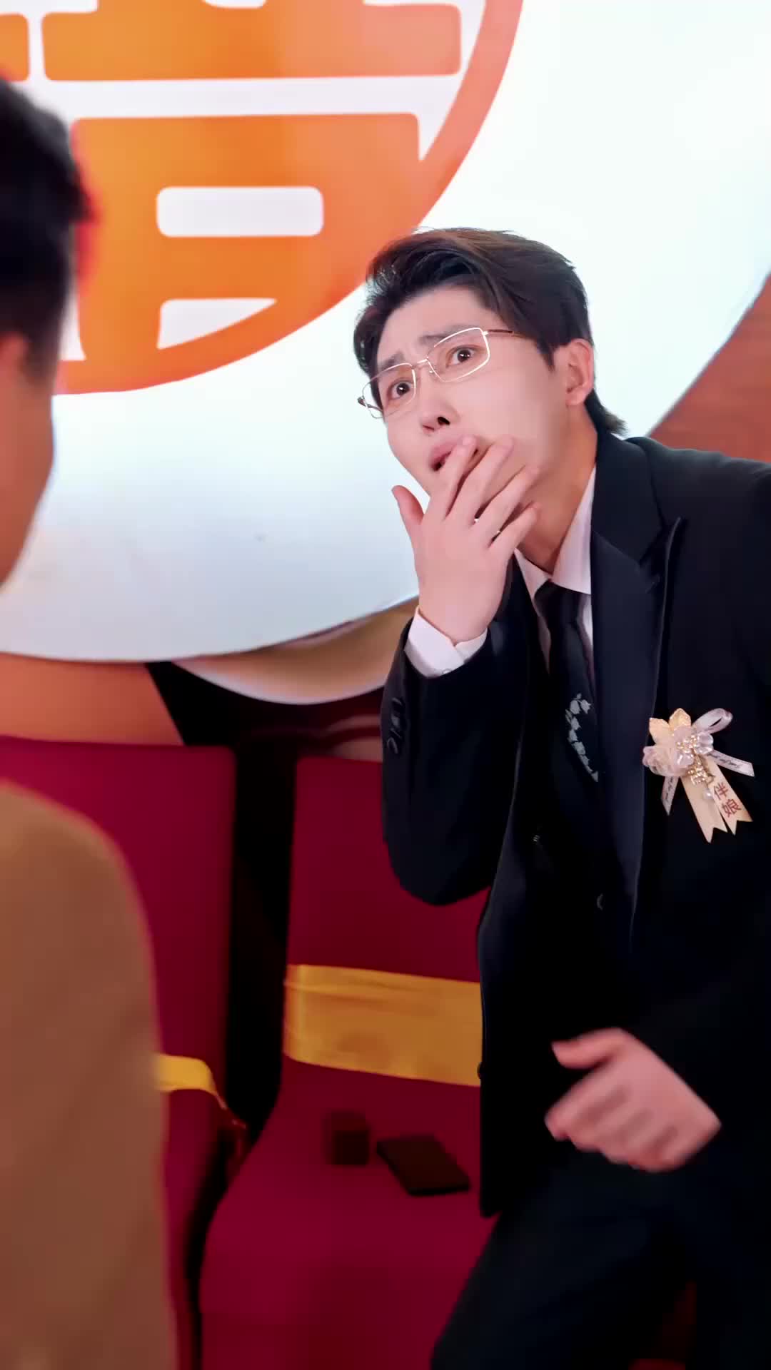 화 25