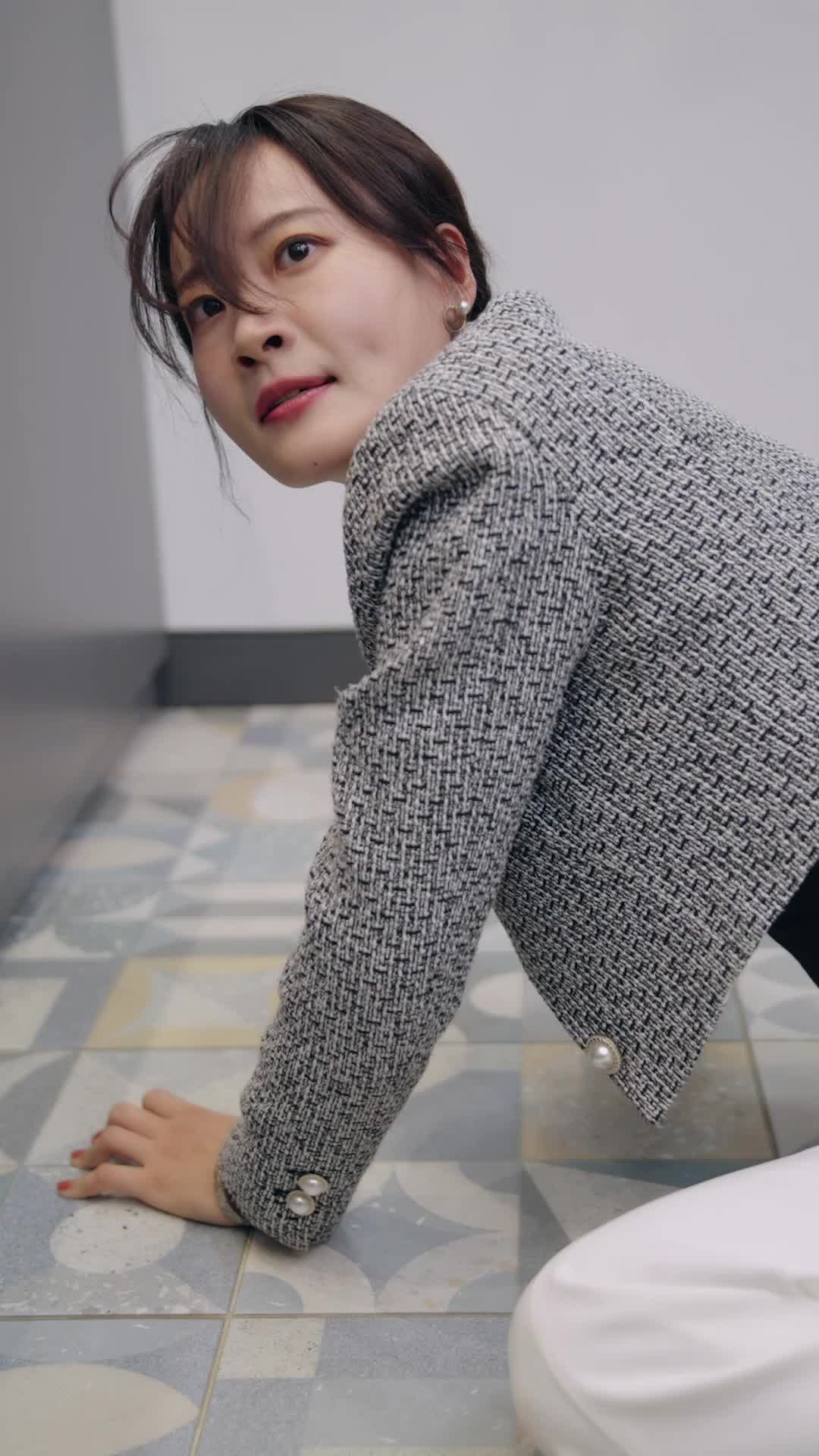 화 23
