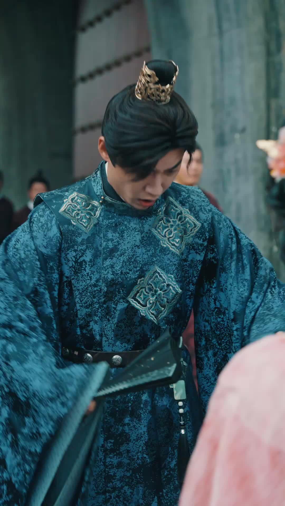 Episode 8